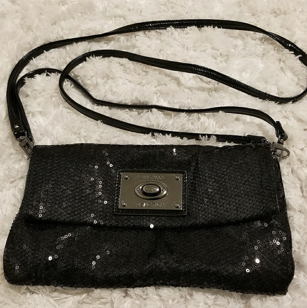 Kenneth Cole clutch
